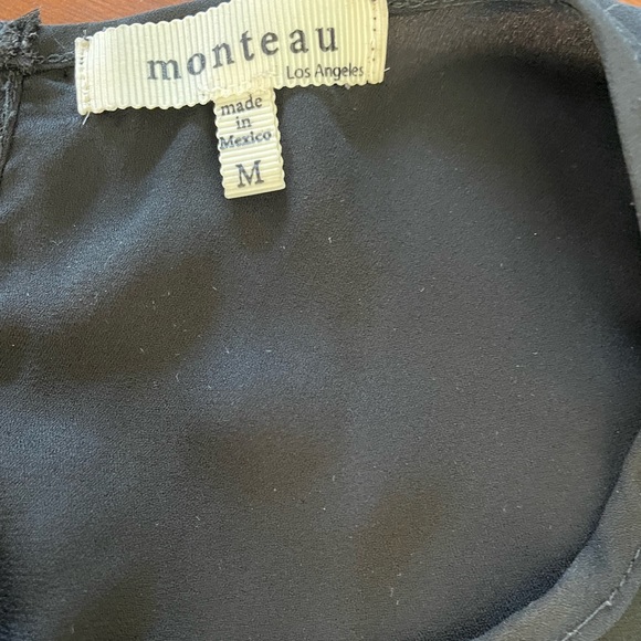 Cute knit accent top - Picture 3 of 3